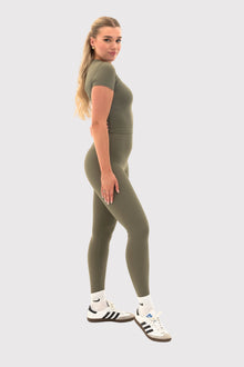 yoga pants