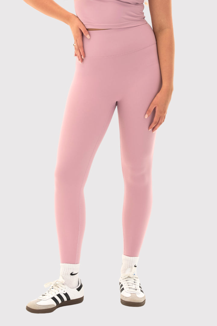 Flexara™ High-Rise Curve-Hugging Legging