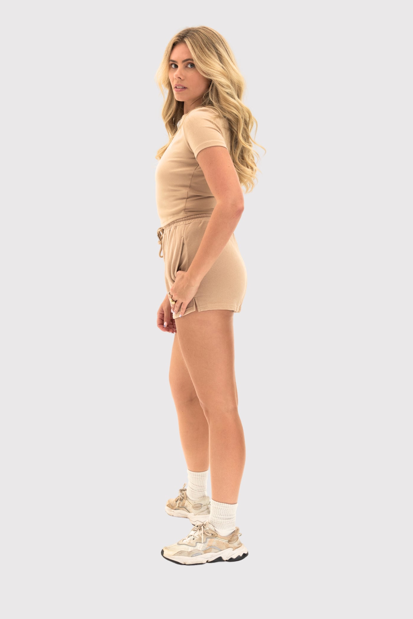 Beige PeachLuxe short sleeve cropped crew neck t-shirt, casual chic style for women