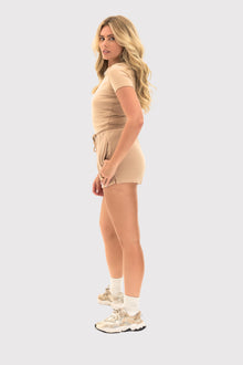 Mid Thigh Short
