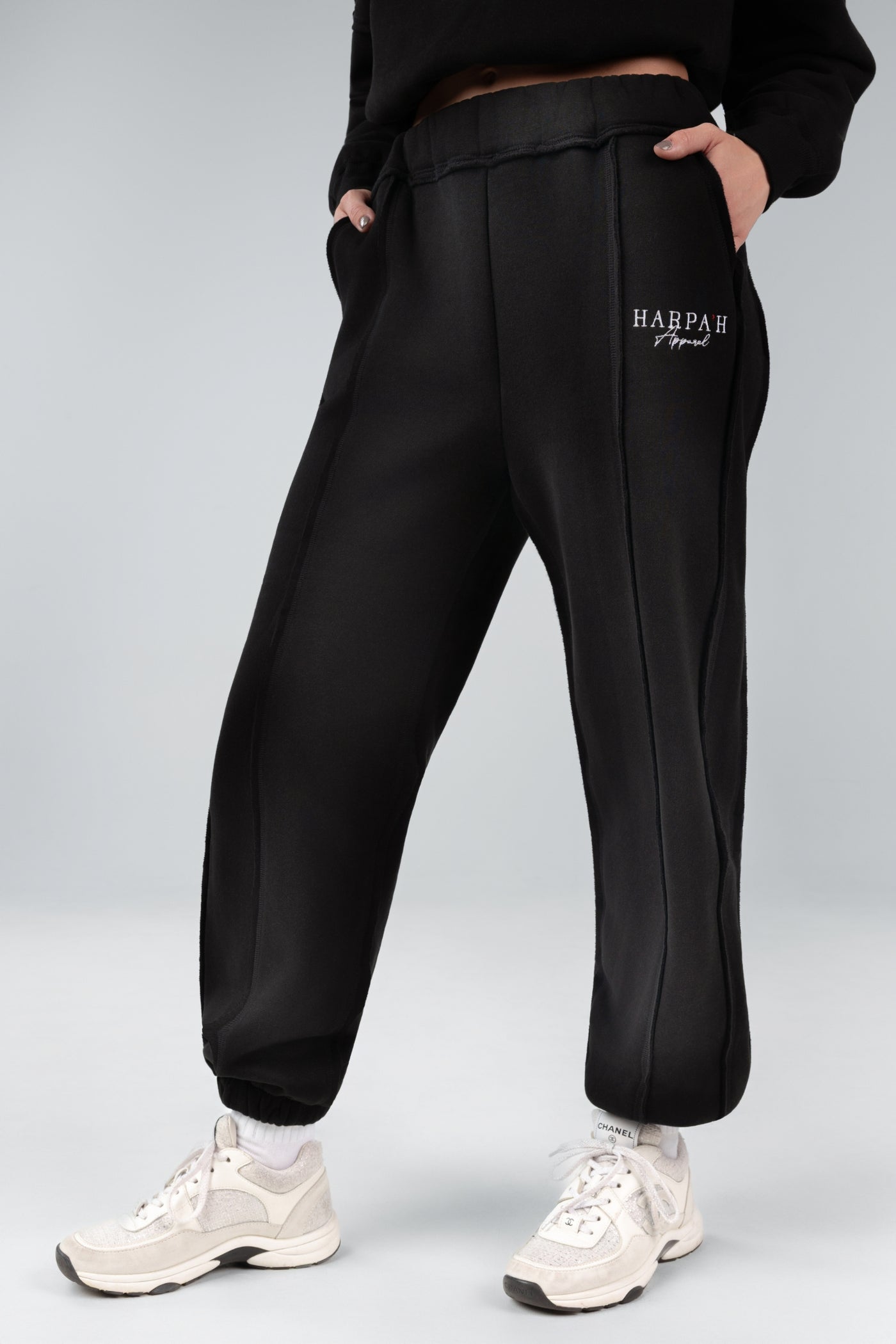wide leg sweatpants
