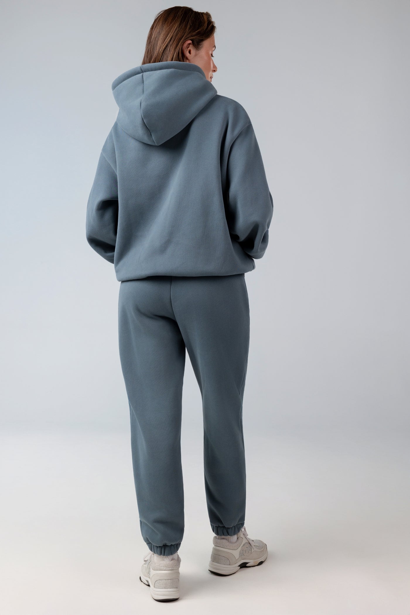 jogger pants