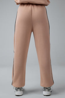 jogger pants